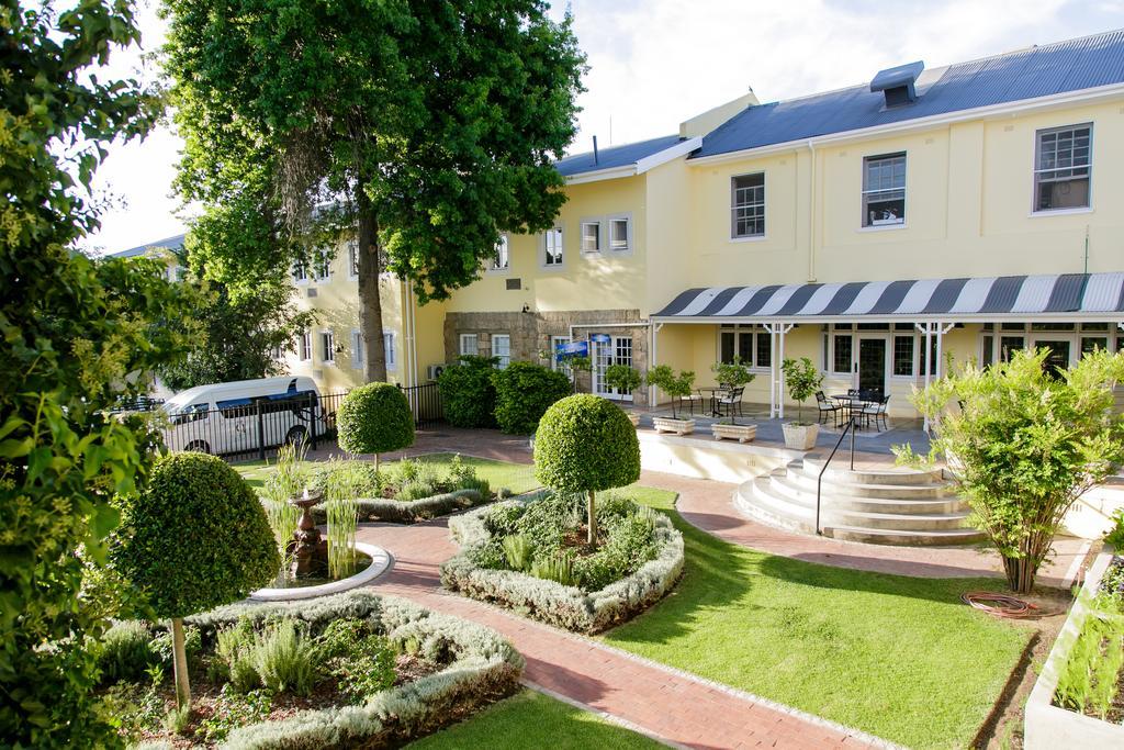 Queens Hotel By Bon Hotels Oudtshoorn Bagian luar foto